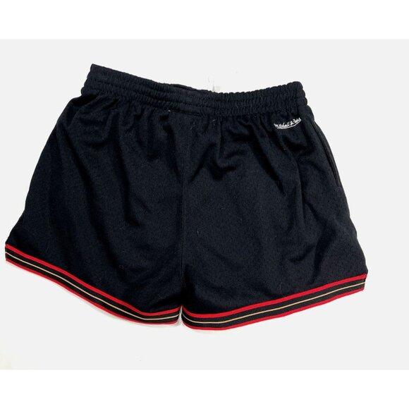 NWT Womens XL 76ers Black Shorts Mitchell & Ness X Hardwood Classics MSRP $80 - Picture 6 of 7